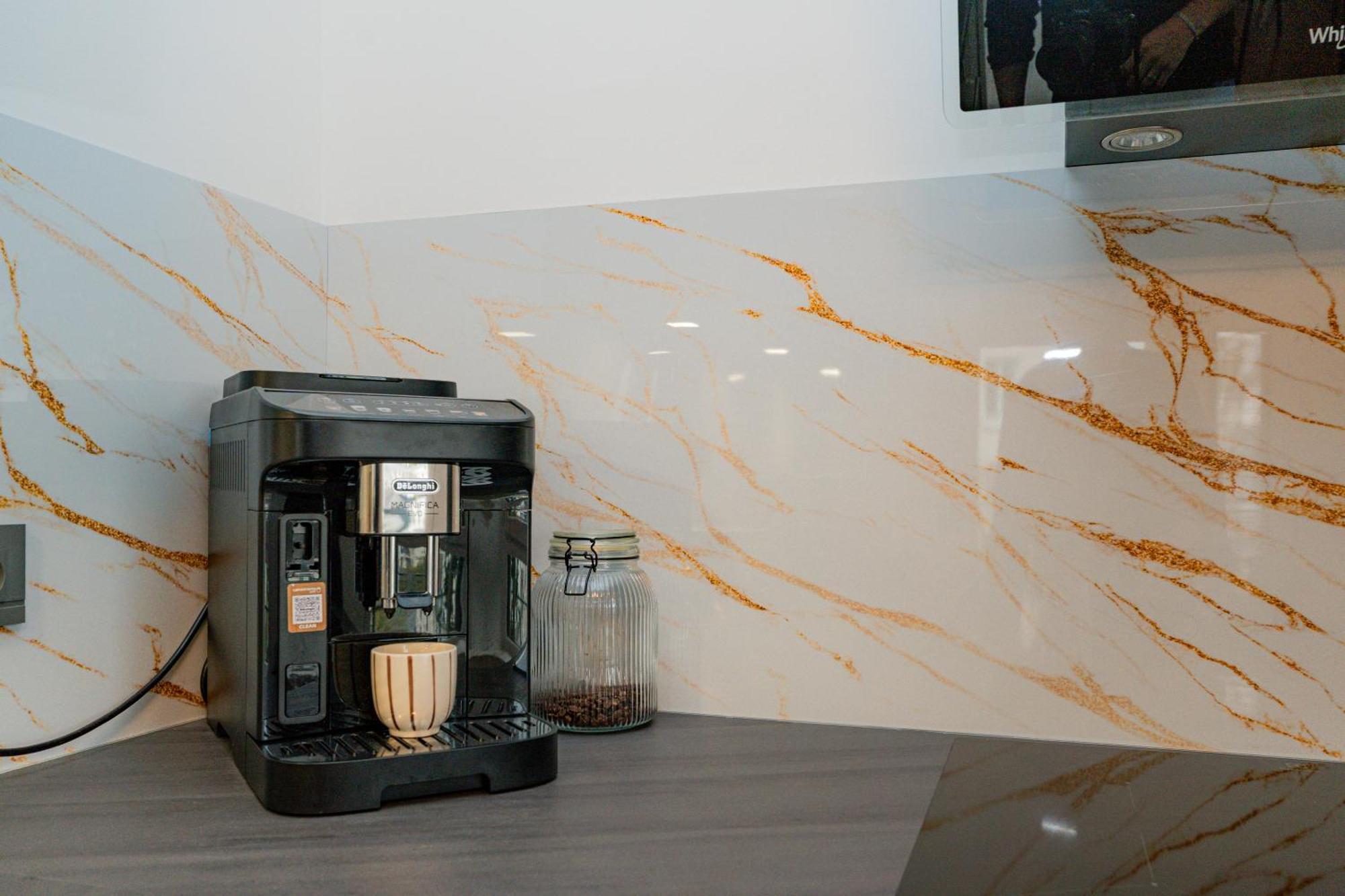 Le Perchoir Design, Comfort & Eiffel View Paris